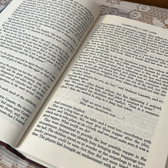 Lament For A Lost Lover, Philippa Carr - Picture 10 of 11